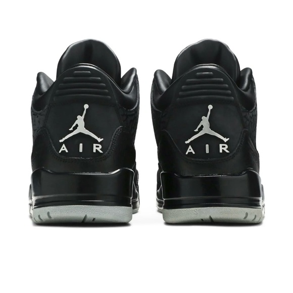 Men's Air Jordan 3 - Picture 3 of 11